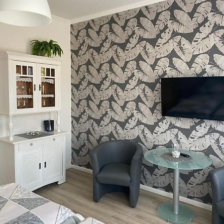 Ferienwohnung Am Schlossparkcenter Schwerin  Exteriör bild