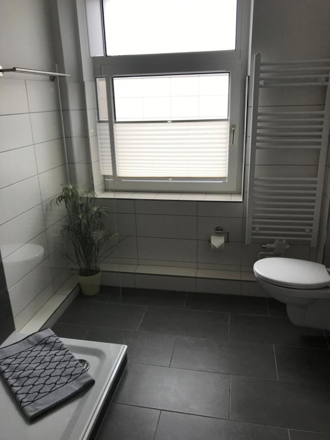 Ferienwohnung Am Schlossparkcenter Schwerin  Exteriör bild